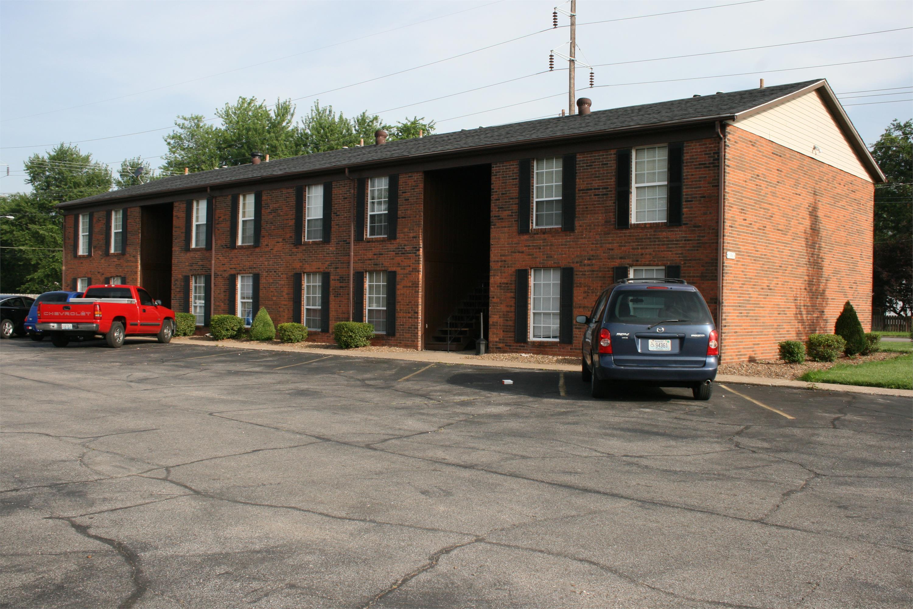 2100 Tamarack Road - 8A